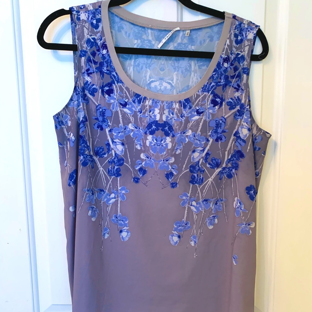 3/$22 Tahari Floral Tank Top